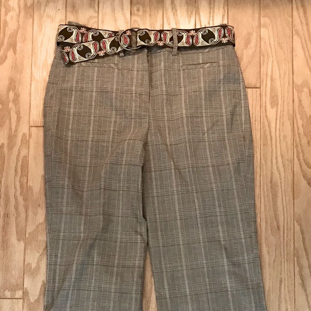 3/$10🎁 CUTE SIZE 8 TROUSERS WITH BELT